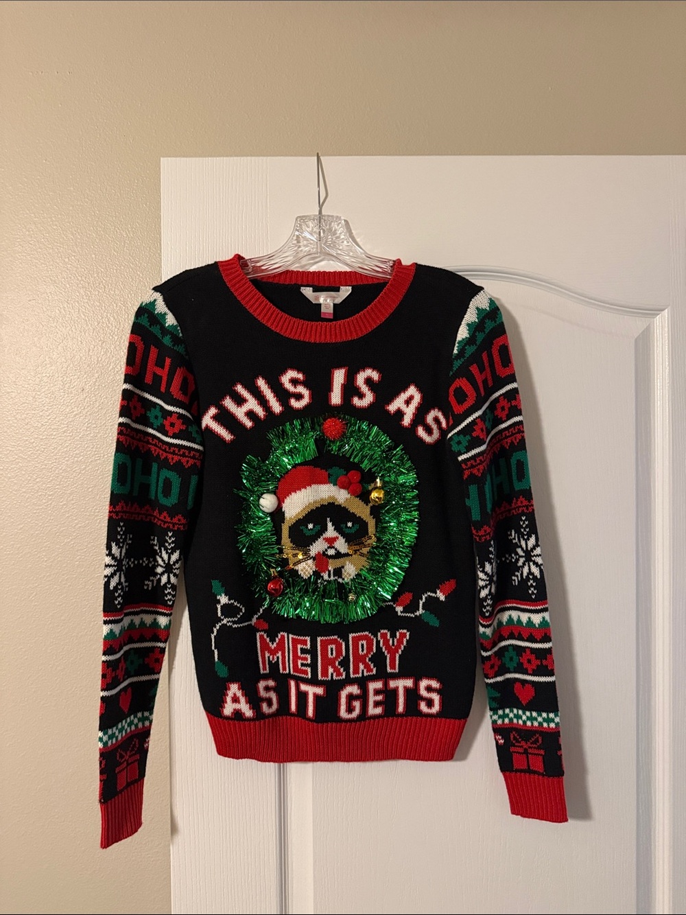 Ugly Christmas sweater grumpy cat